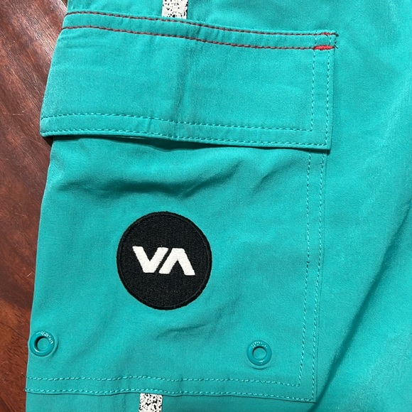RVCA Boardshorts - Picture 3 of 4